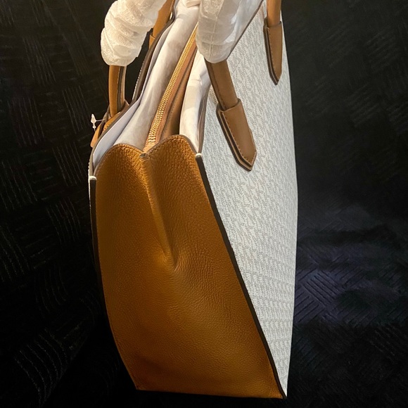 Michael Kors Tote - Picture 3 of 5